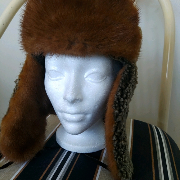 NWT Shearling Russian hat w/ Mink - Picture 11 of 12